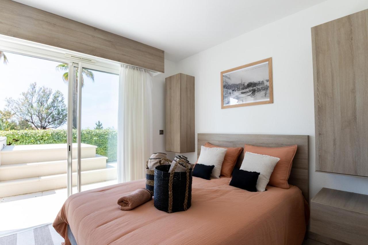 Le Palm Beach Sanary-sur-Mer Extérieur photo